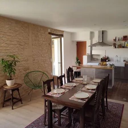 Maison Perigourdine A Lascaux بيت للعطل مونتيناك
